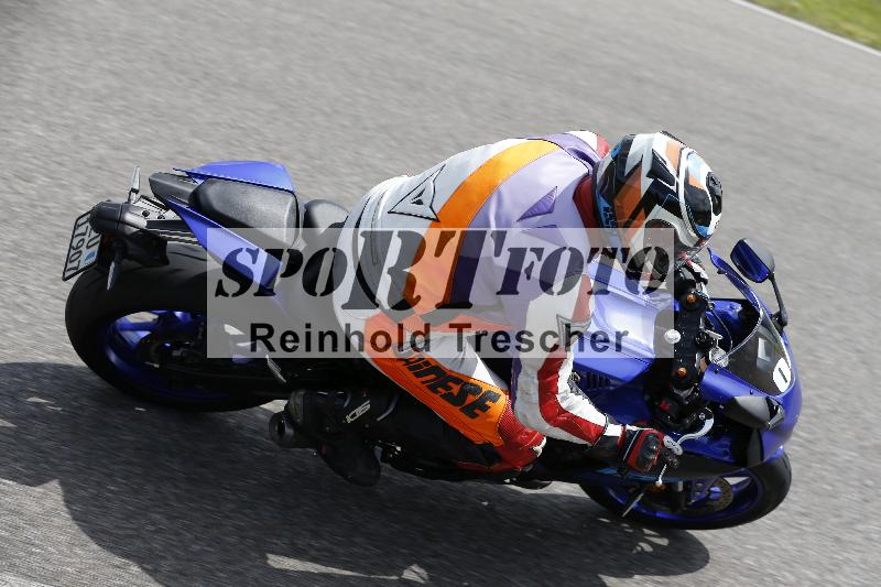 /Archiv-2024/29 12.06.2024 MOTO.CH Track Day ADR/Gruppe blau/04